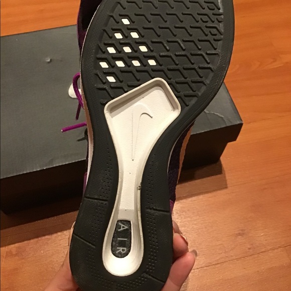 💗Nike Sneakers💗 - Picture 8 of 8